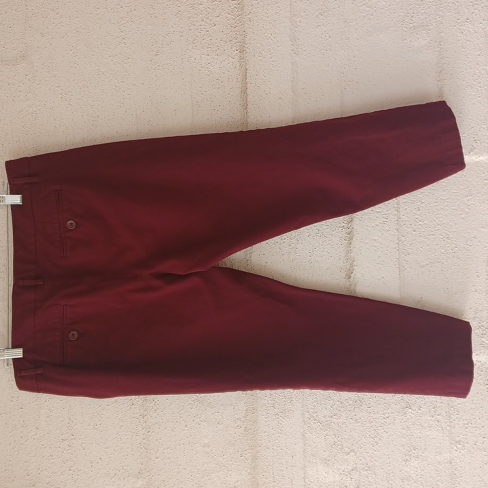 a.n.a Deep Red Cropped Ankle Pants, Pockets, Stretch - Picture 7 of 13